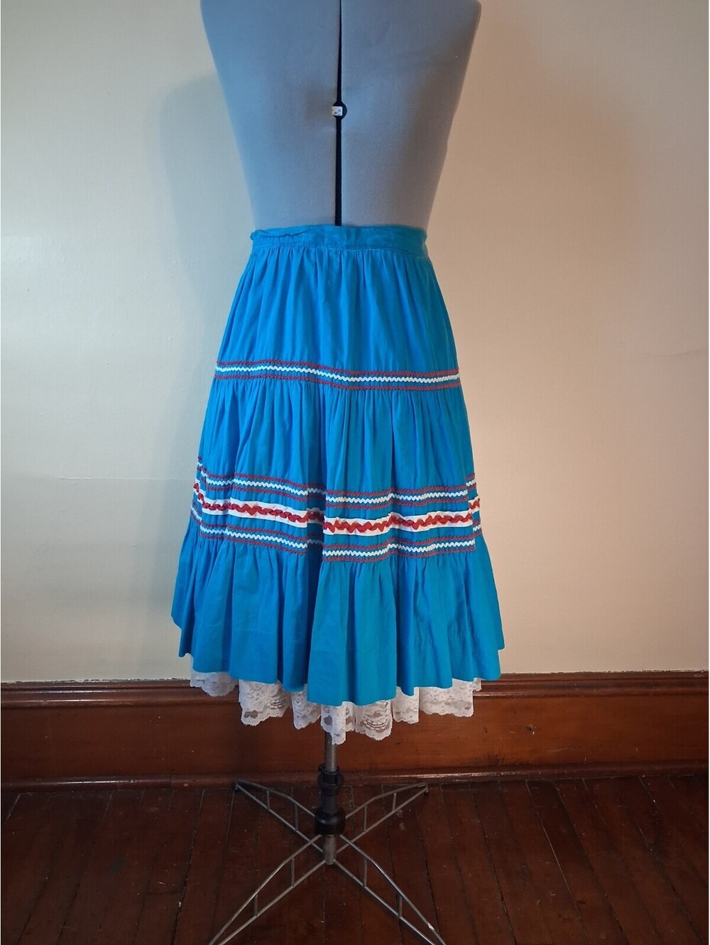 Vintage 50s Square Dancing Skirt, Rickrack Size Large Patio Western Wear Style